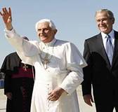 Bento XVI e George W. Bush, na Base Area de Andrews