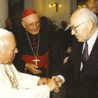 2026: Quase meio século de apostasia da IASD pela rendição institucional explícita ao papado romano